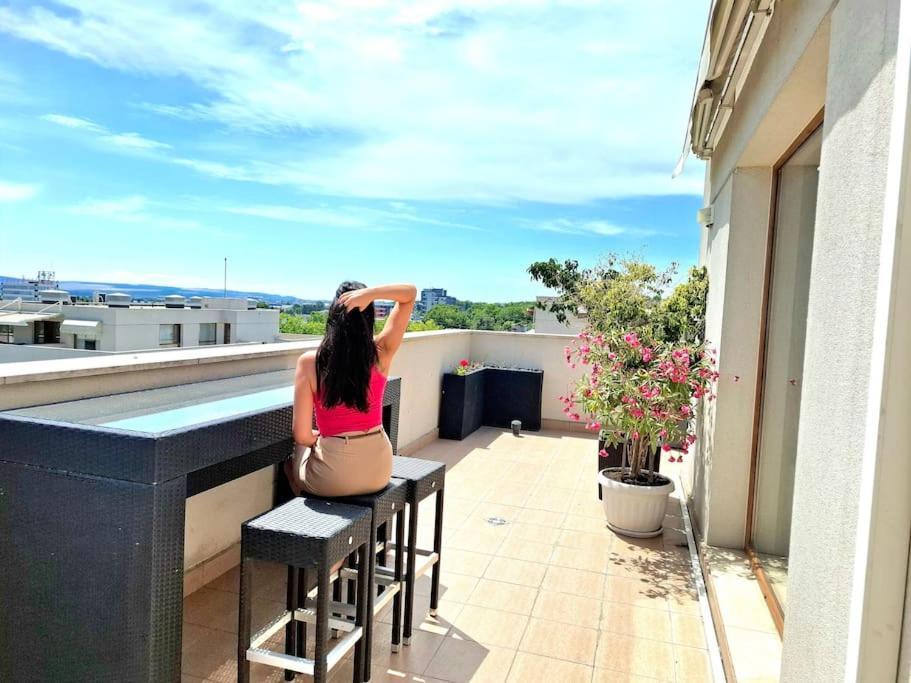 Spacious Prestige Penthouse Varna Exterior foto